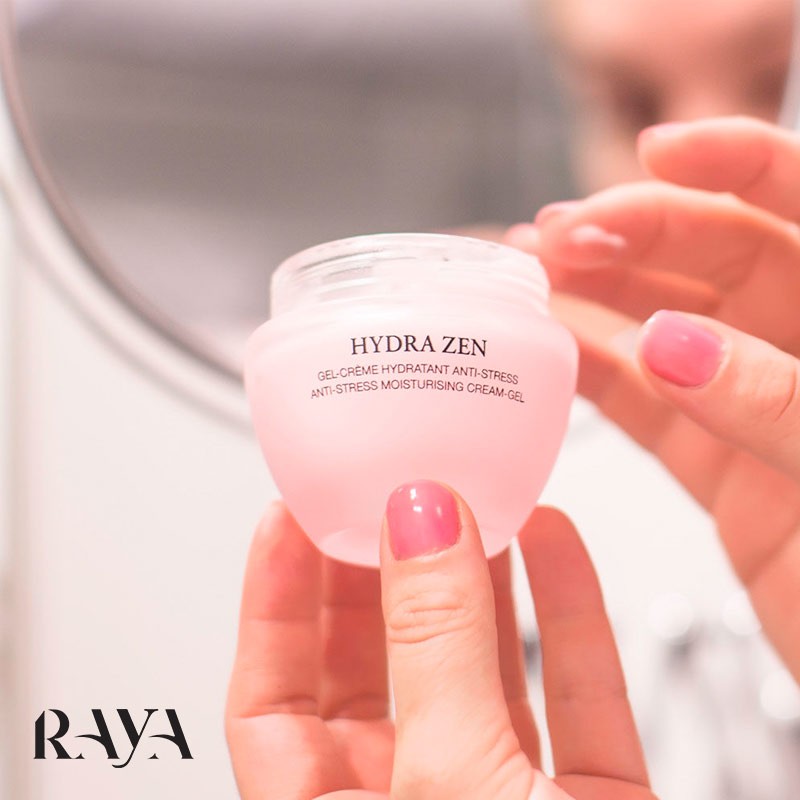 ژل کرم آبرسان و مرطوب کننده ضد استرس هیدرا زن لانکوم حجم 15 و 50 میل Lancome Hydra Zen Gel Cream